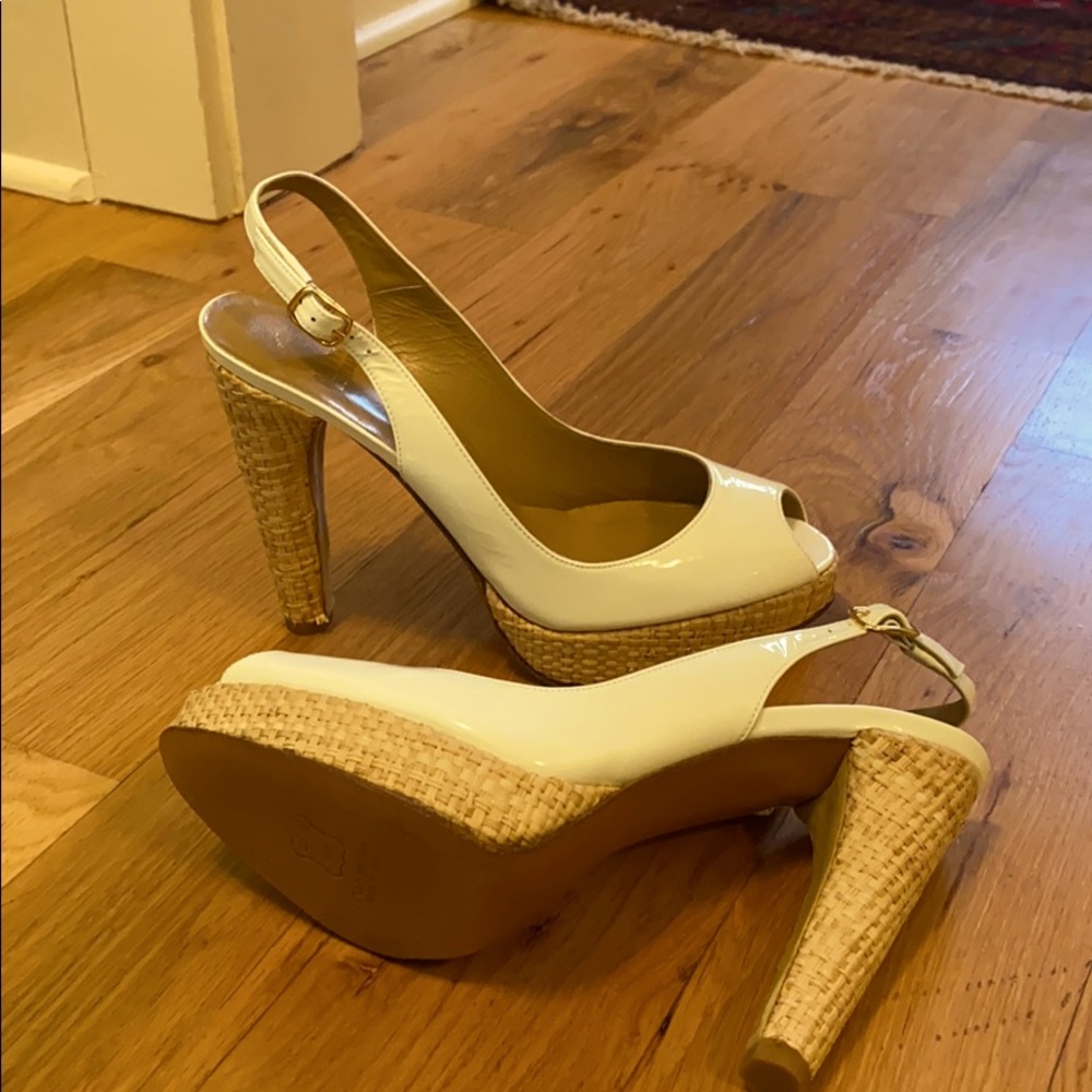 Wish I could rock heels this high!